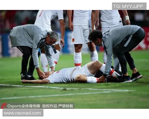 智利大学迎战克鲁赛罗期待一场精彩的足球对决与激情碰撞